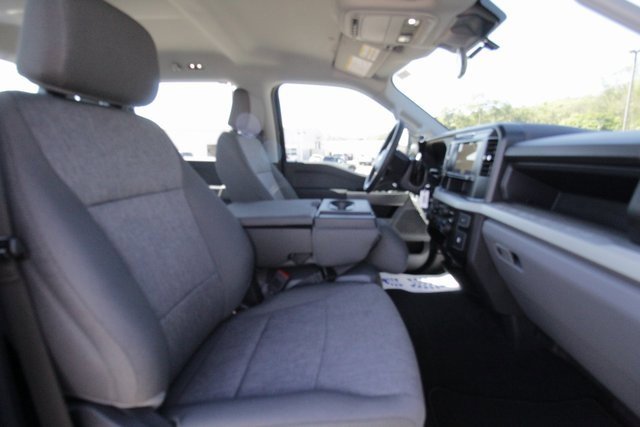 New 2026 Ford F250 XL image 34