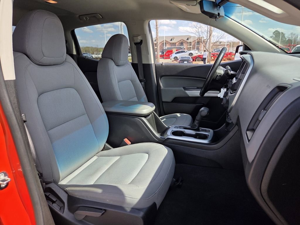 Used 2020 Chevrolet Colorado LT image 13