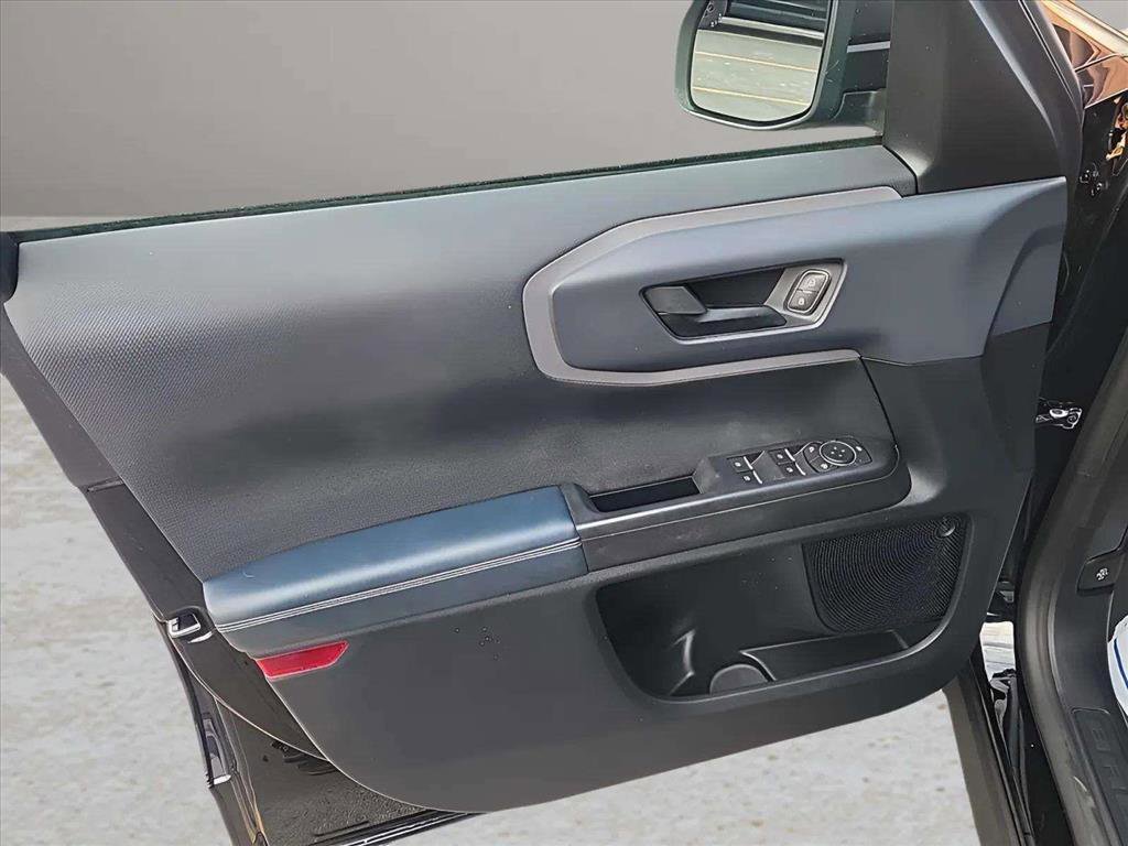 Used 2021 Ford Bronco Sport Outer Banks image 17