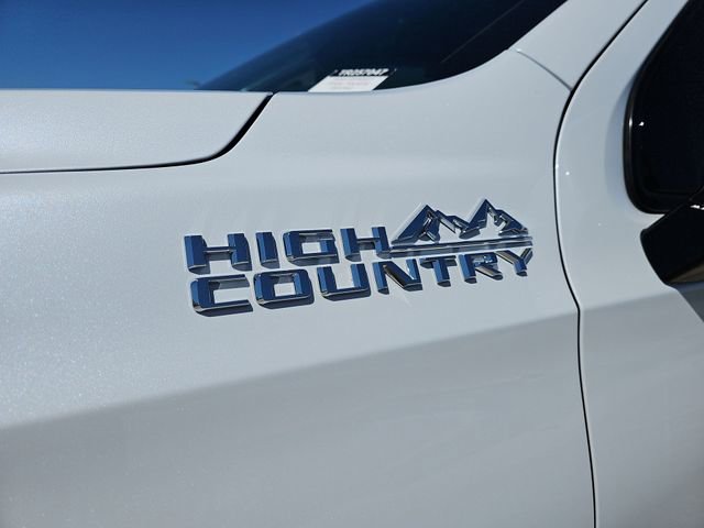 New 2026 Chevrolet Tahoe High Country AWD/4WD image 32