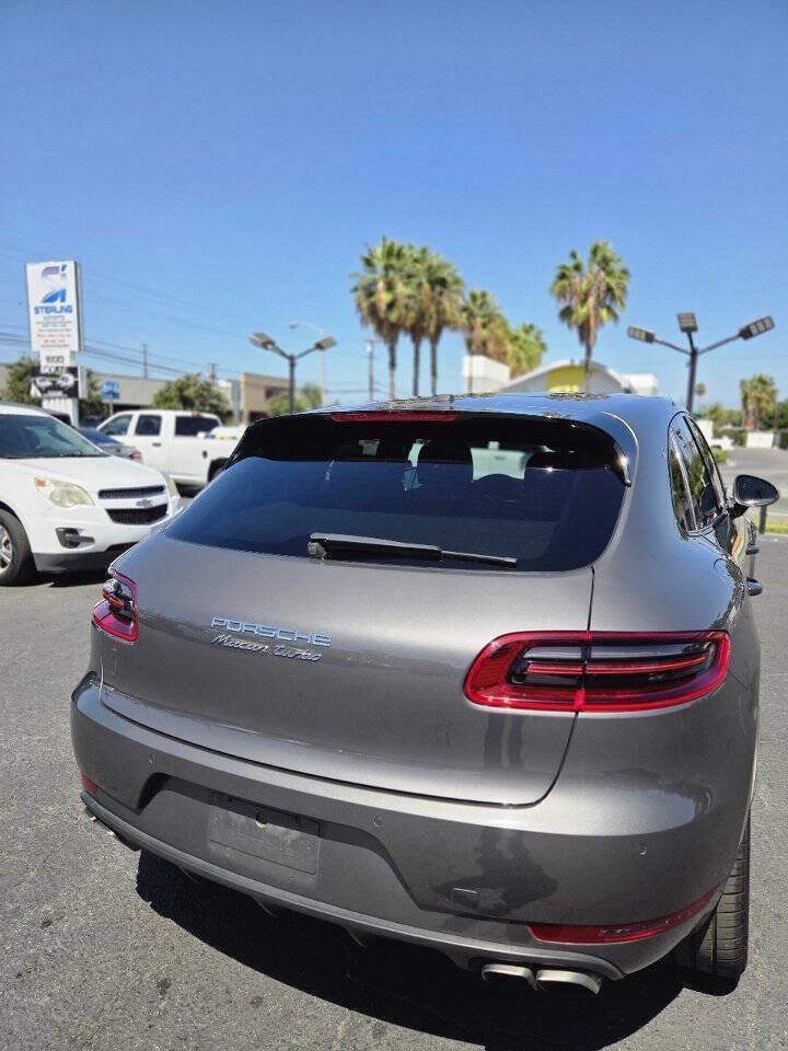 Used 2016 Porsche Macan Turbo AWD/4WD image 7