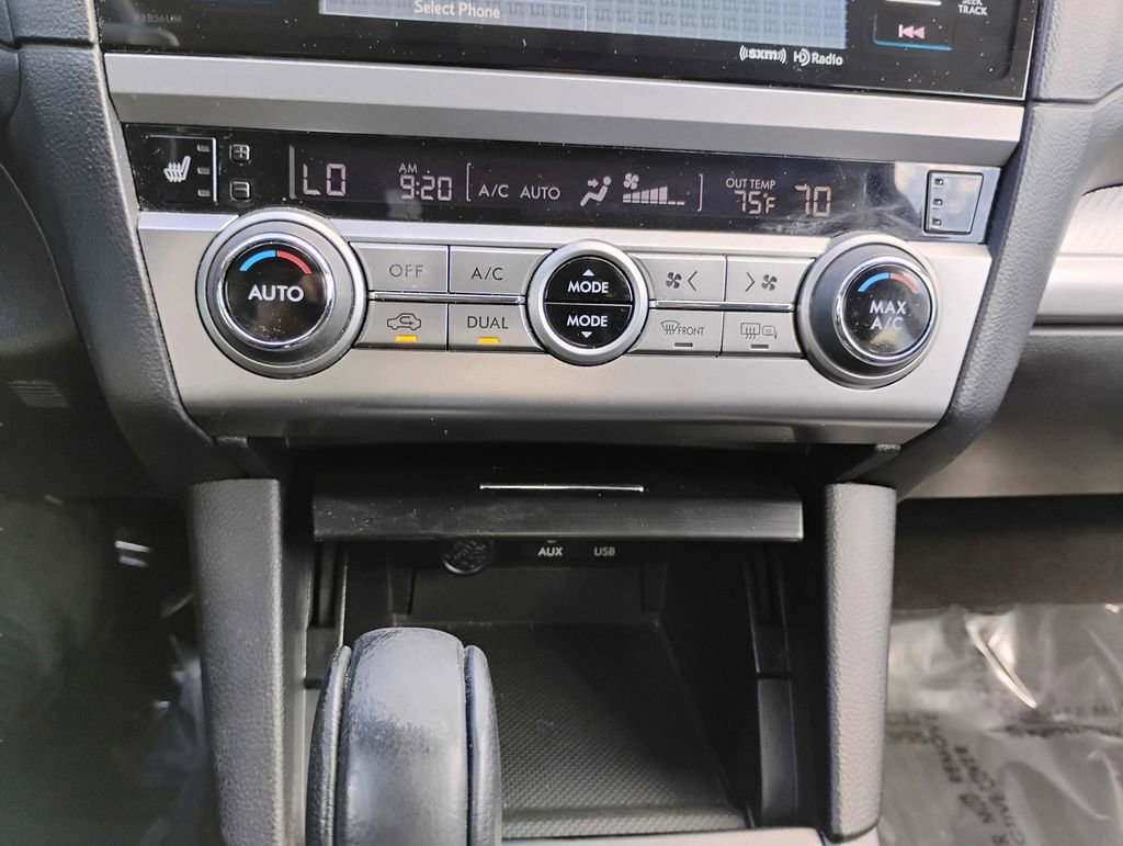 Used 2017 Subaru Outback 2.5i Premium image 23