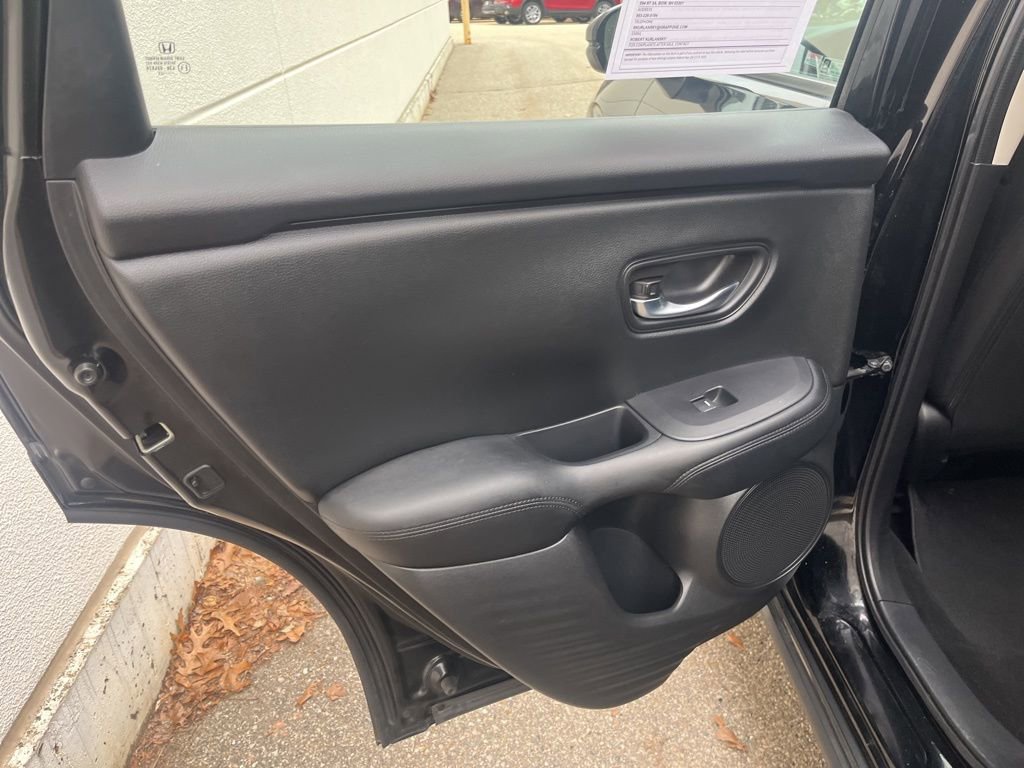 Certified 2023 Honda HR-V LX image 11