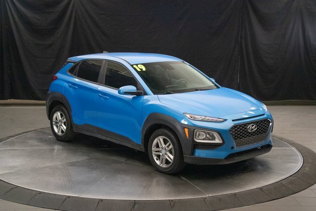 Used 2019 Hyundai Kona SE image 2