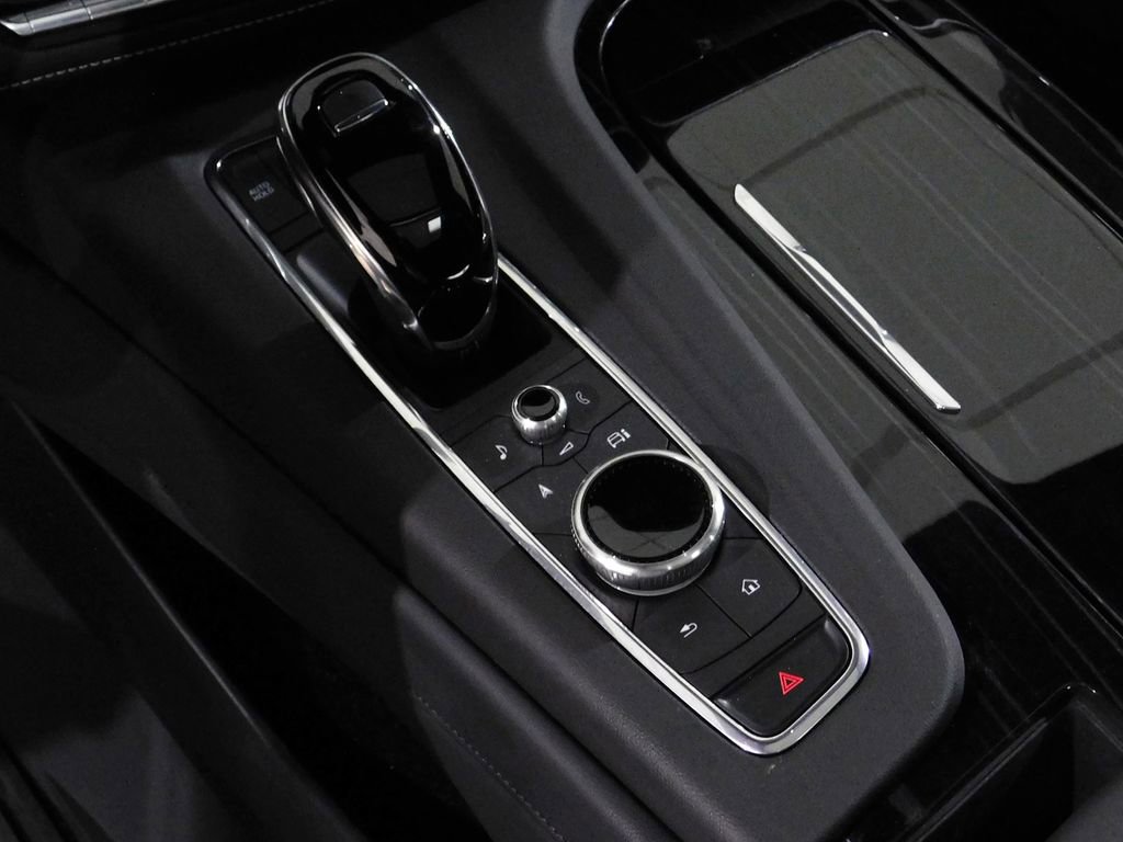 Used 2024 Cadillac Escalade ESV Sport w/ LPO, ONYX Package image 74