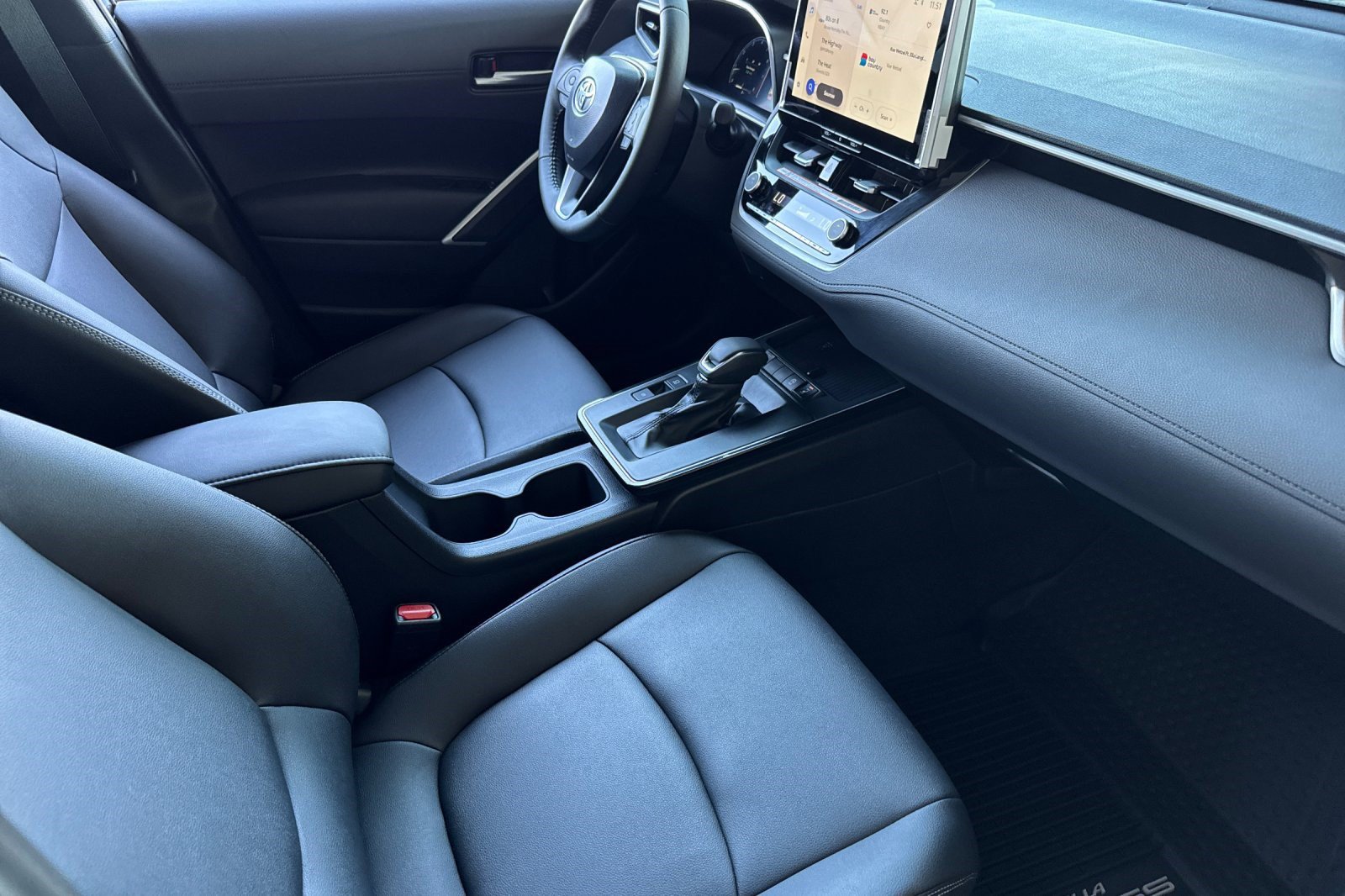 New 2026 Toyota Corolla Cross XLE FWD image 28