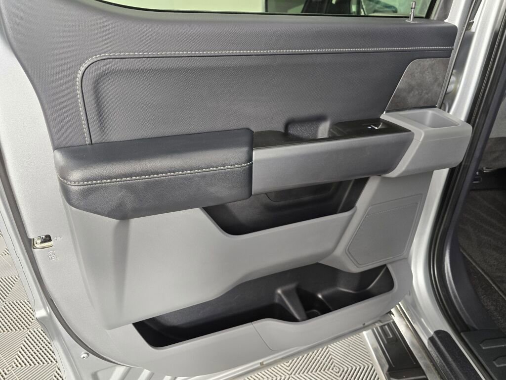 Used 2024 Ford F150 XLT w/ Tow/Haul Package image 32