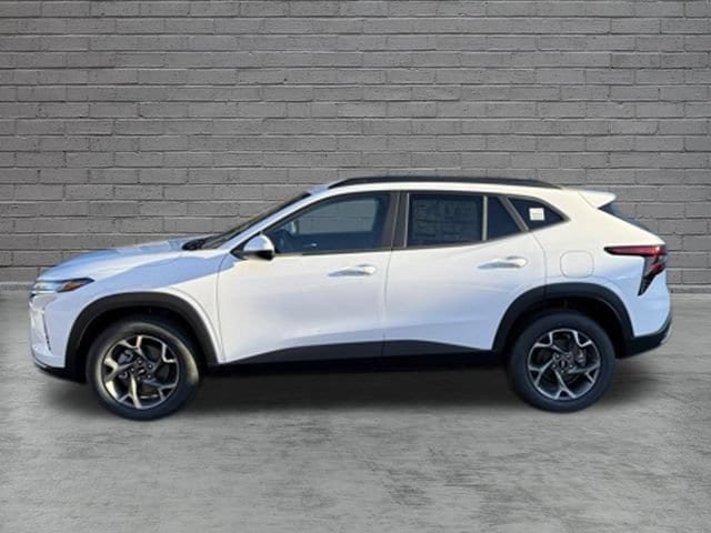 New 2026 Chevrolet Trax LT w/ Driver Confidence Package FWD image 5
