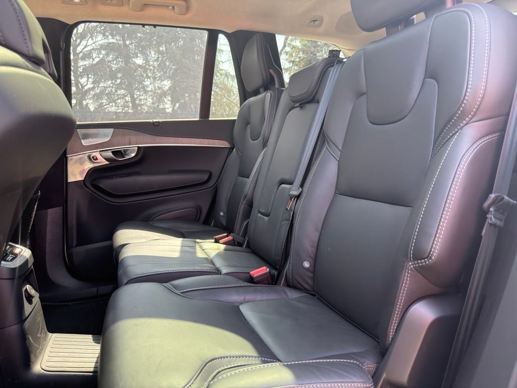 Used 2024 Volvo XC90 T8 Ultimate w/ Lounge Package AWD/4WD image 28