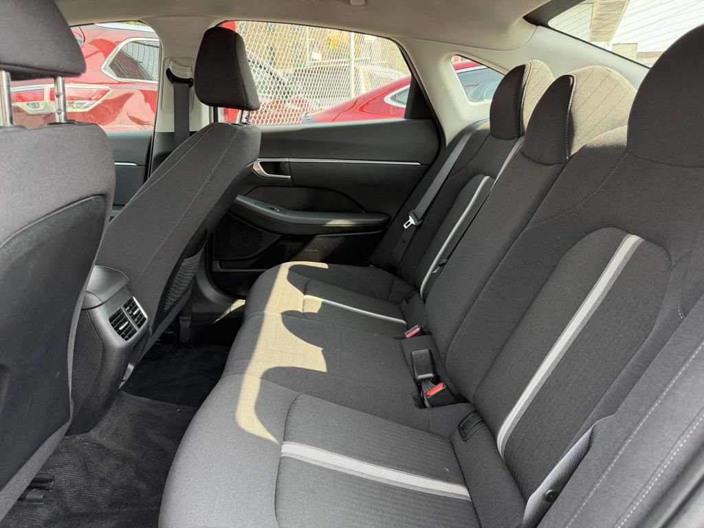 Certified 2021 Hyundai Sonata Blue FWD image 14