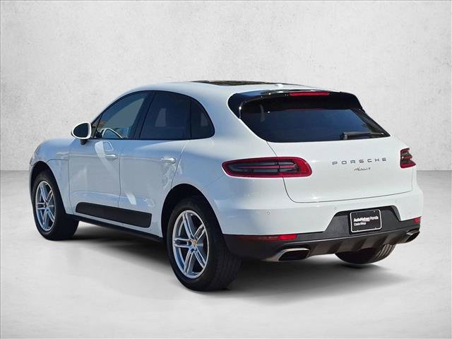Used 2018 Porsche Macan AWD/4WD image 9