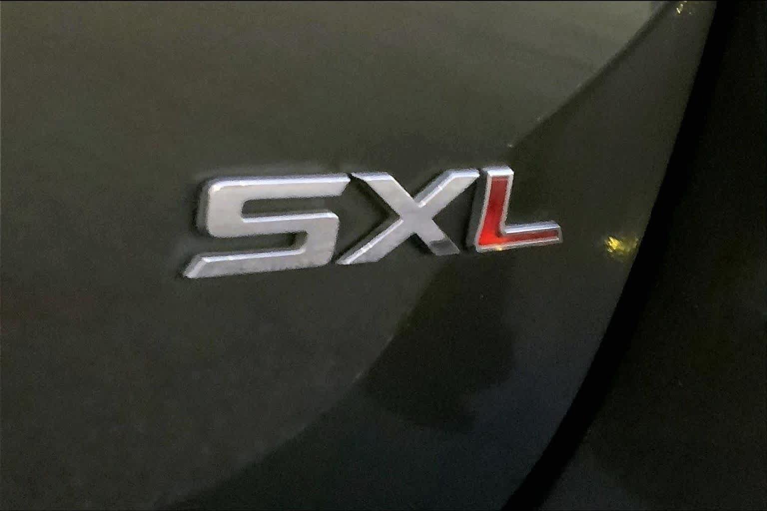 Used 2015 Kia Sedona SX Limited FWD image 8