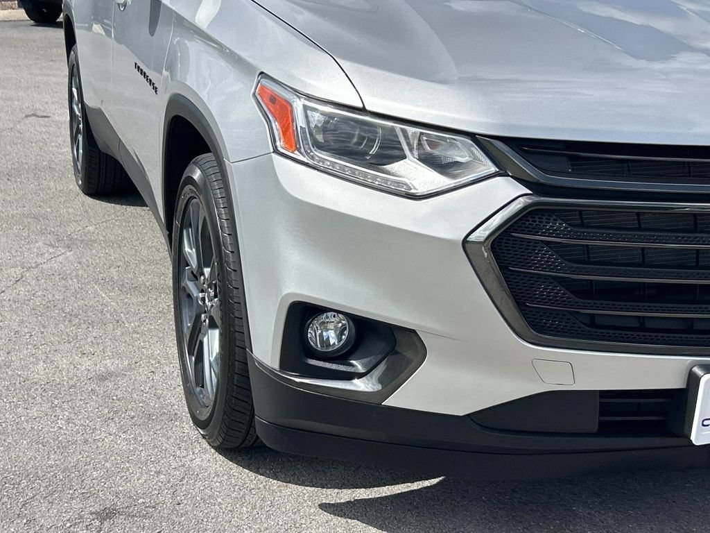 Used 2021 Chevrolet Traverse RS AWD/4WD image 12