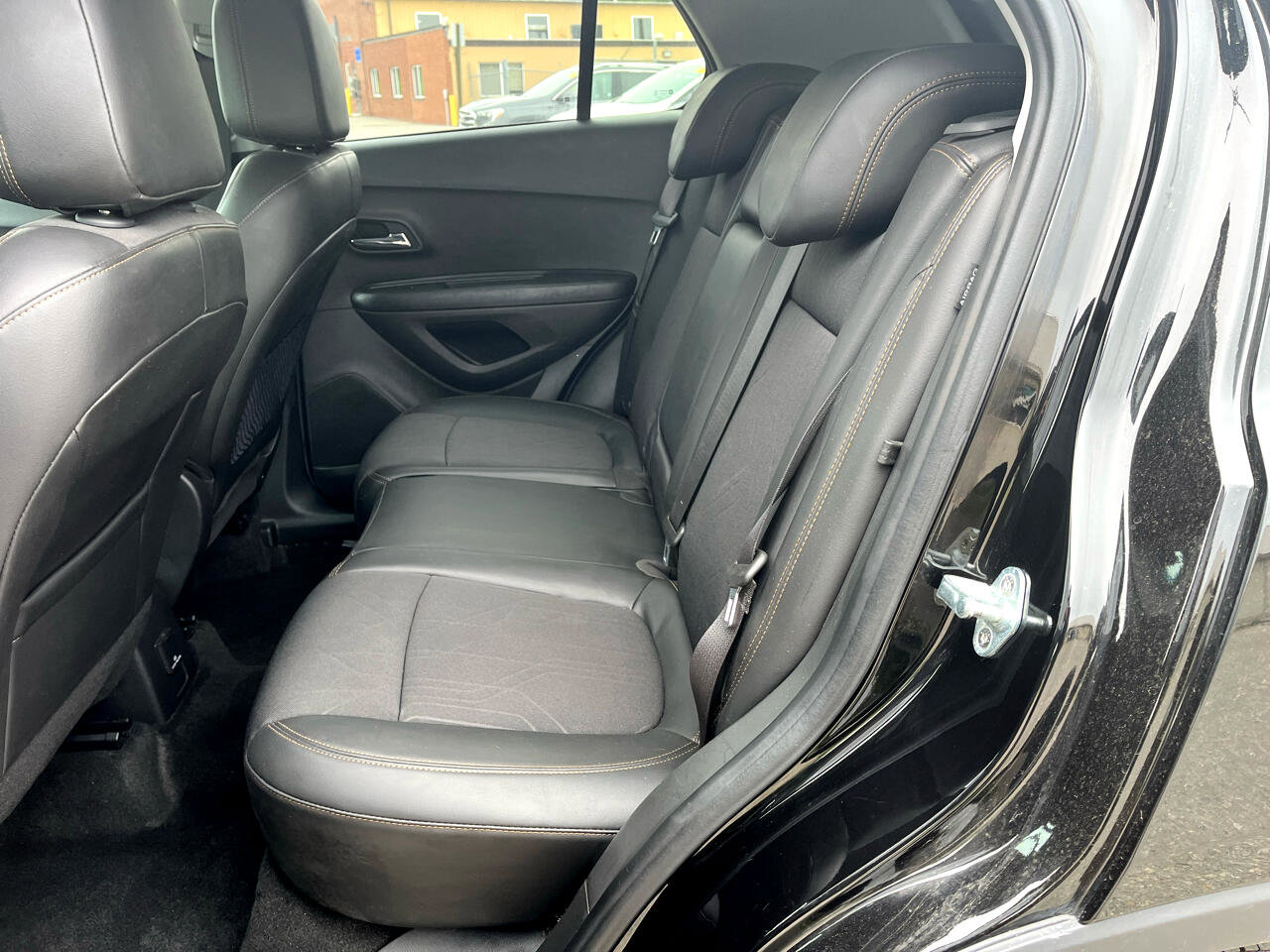 Used 2022 Chevrolet Trax LT w/ Driver Confidence Package image 16