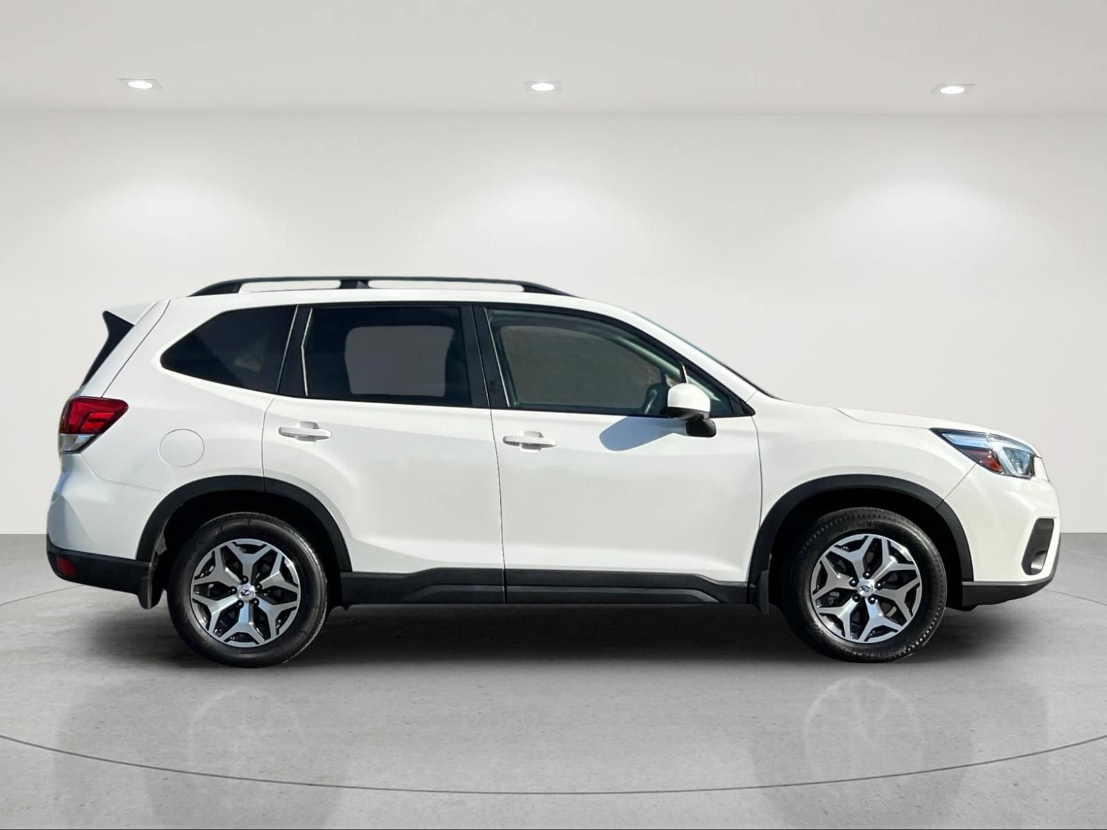 Used 2021 Subaru Forester Premium w/ Popular Package #1 AWD/4WD image 6