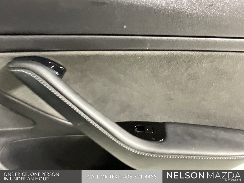 Used 2019 Tesla Model 3 Standard Range Plus image 23