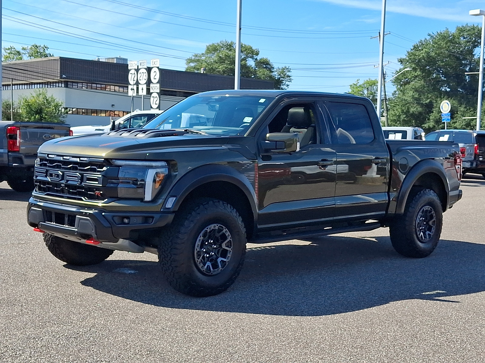 Used 2025 Ford F150 Raptor w/ Equipment Group 803A Raptor R AWD/4WD image 5