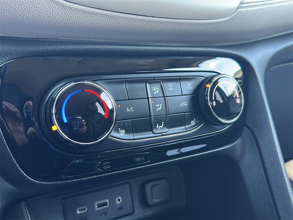 Used 2023 Buick Encore GX Preferred w/ Cold Weather Comfort Package image 19
