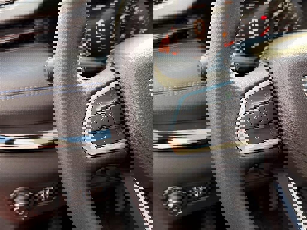 New 2026 Jeep Compass Limited image 12