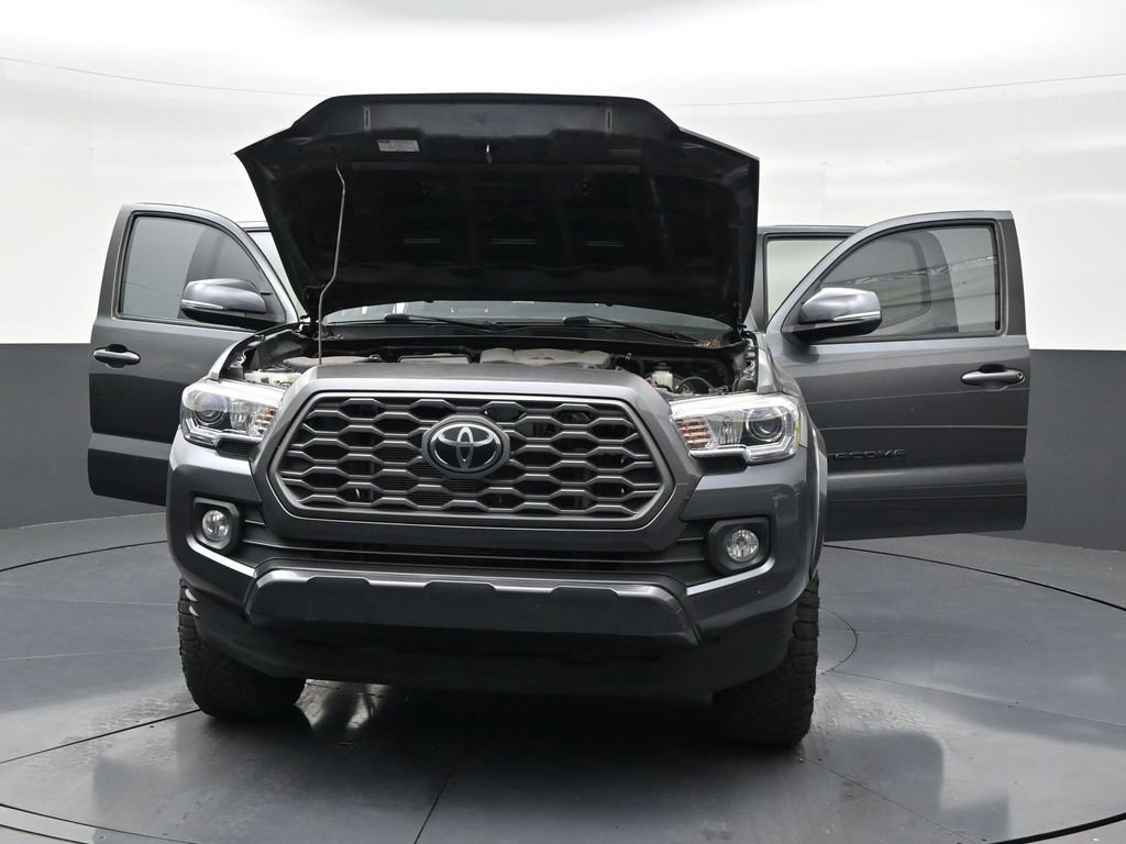 Used 2022 Toyota Tacoma TRD Sport w/ Technology Package image 33