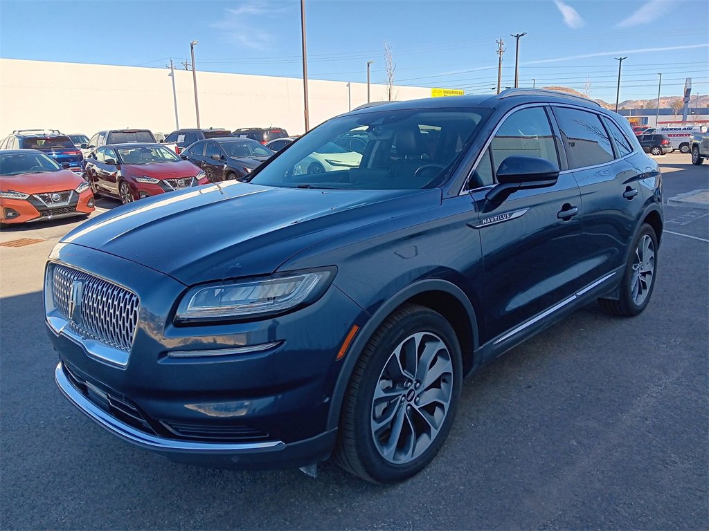 Used 2023 Lincoln Nautilus Reserve w/ Equipment Group 201A image 10