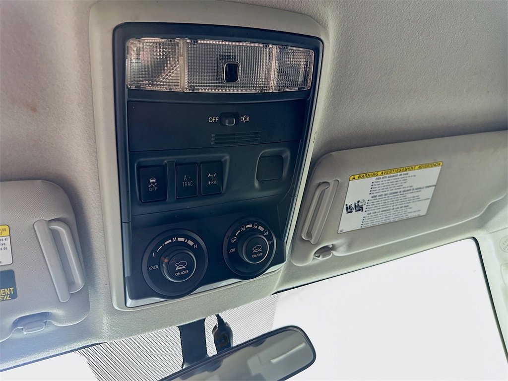 Used 2018 Toyota 4Runner TRD Off-Road image 31