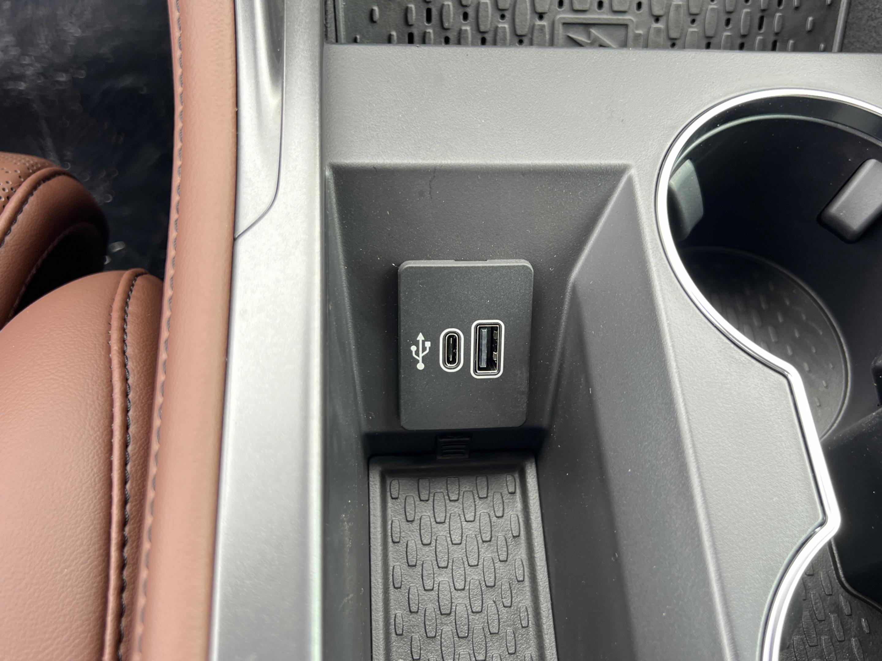 New 2026 Lincoln Nautilus Reserve AWD/4WD image 18