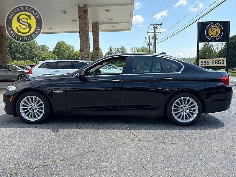 Used 2011 BMW 535i Sedan RWD image 3