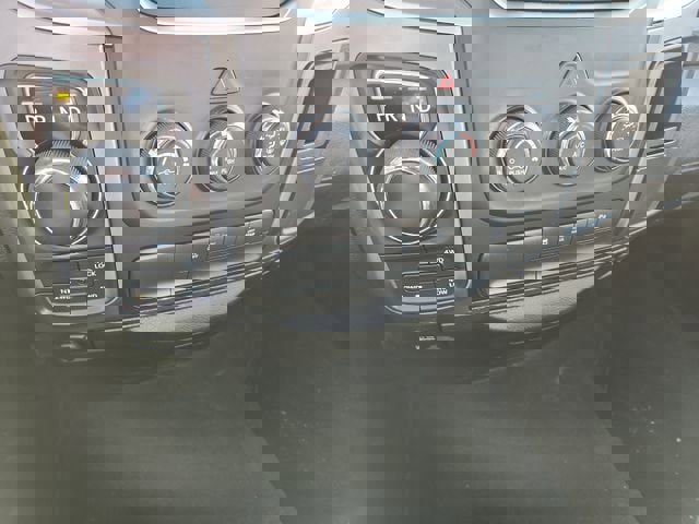 Used 2022 RAM 1500 Classic Warlock image 16