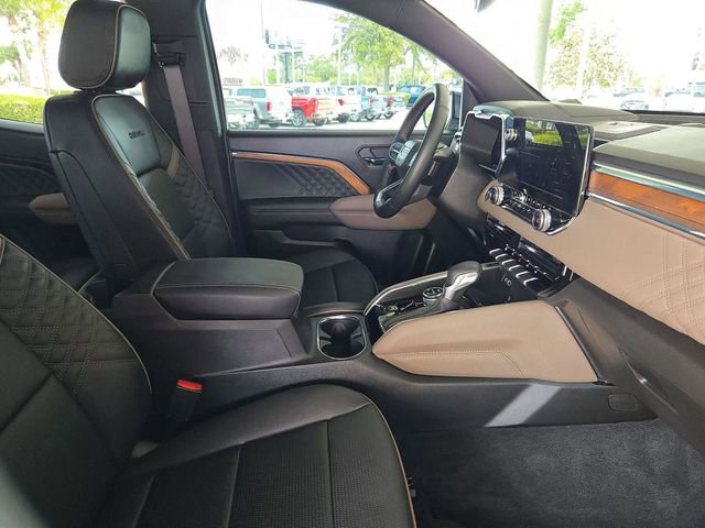 Used 2025 GMC Canyon Denali image 29