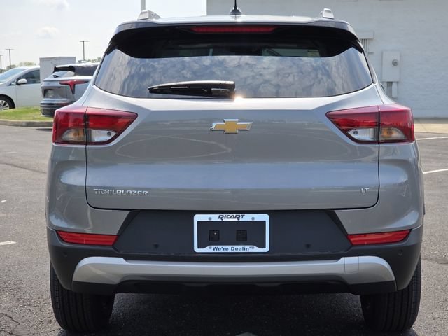 New 2026 Chevrolet TrailBlazer LT w/ Driver Confidence Package FWD image 12