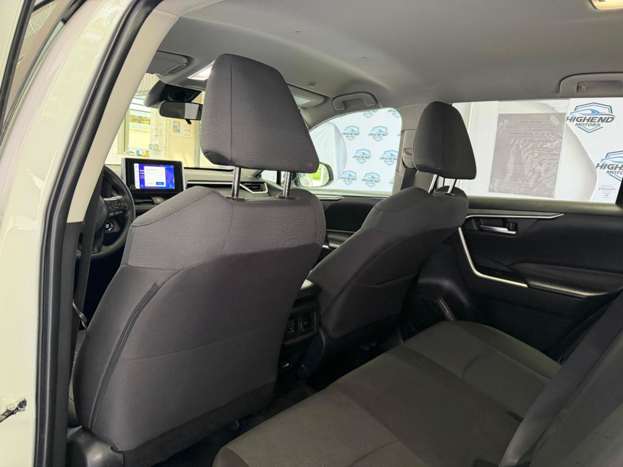 Used 2023 Toyota RAV4 XLE AWD/4WD image 18