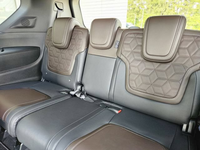 New 2026 Nissan Armada Platinum RWD image 33