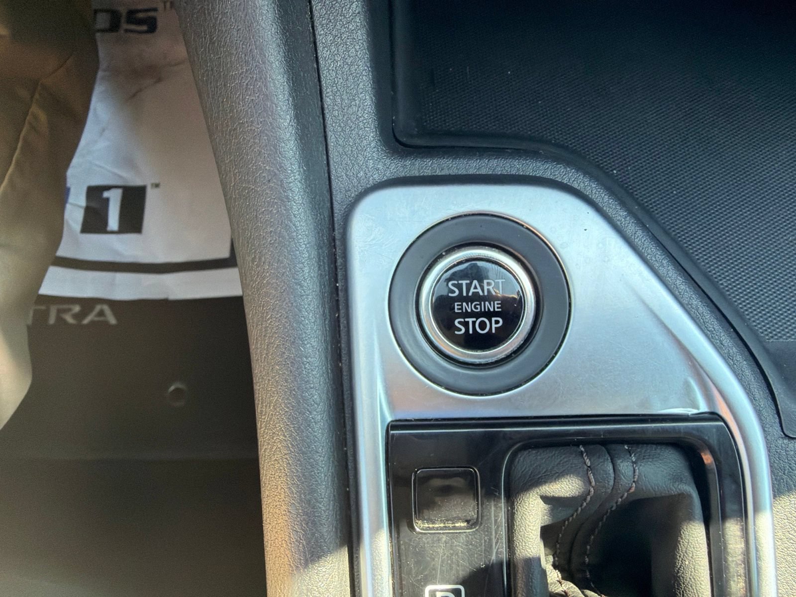 Used 2024 Nissan Sentra SV FWD image 17