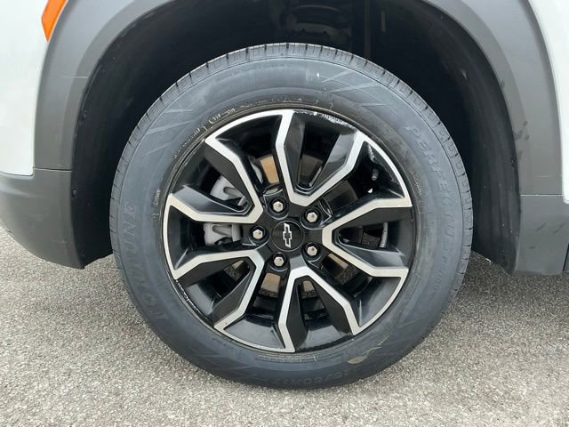 Used 2024 Chevrolet TrailBlazer ACTIV w/ Driver Confidence Package image 14