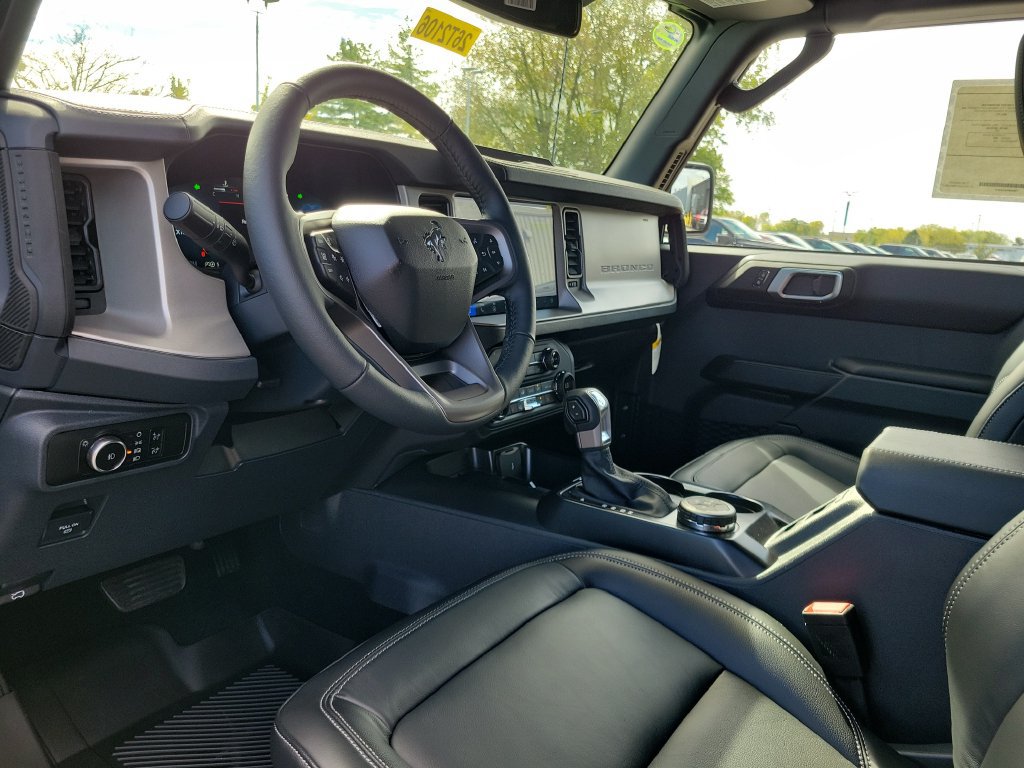 New 2026 Ford Bronco Outer Banks AWD/4WD image 21