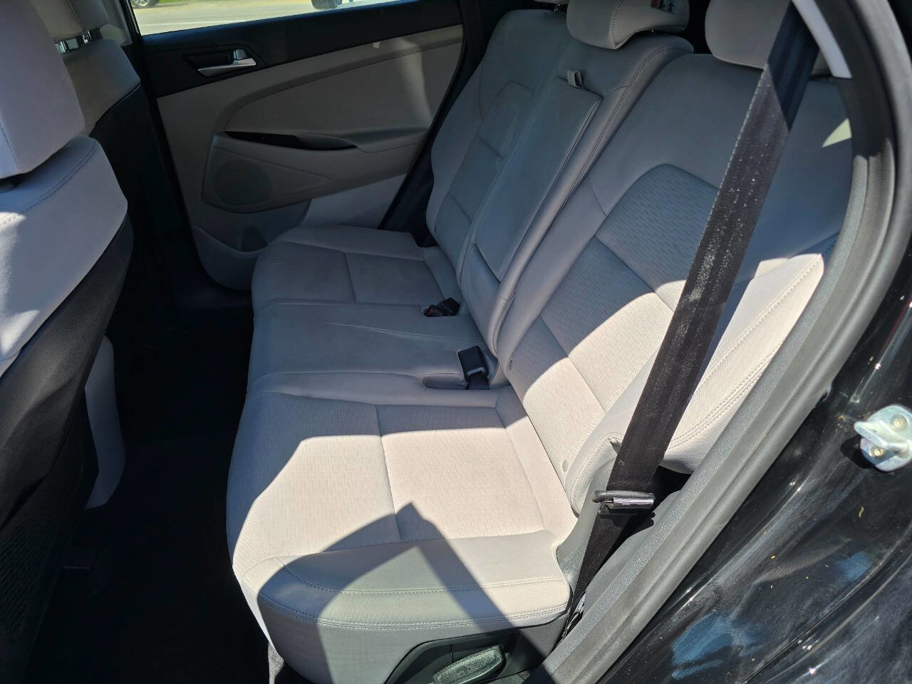 Used 2019 Hyundai Tucson SE AWD/4WD image 21