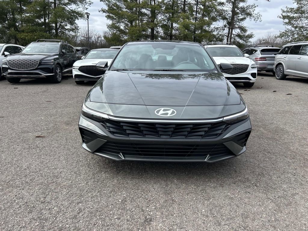 New 2026 Hyundai Elantra Sport image 2