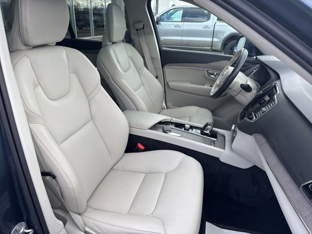 Used 2023 Volvo XC90 B6 Plus w/ Protection Package Premier AWD/4WD image 25