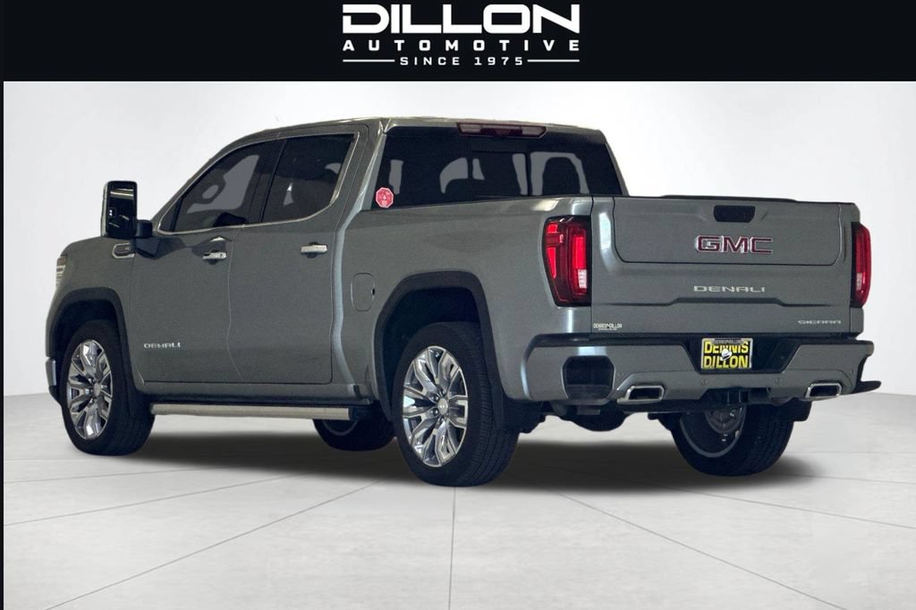 Used 2025 GMC Sierra 1500 Denali AWD/4WD image 6