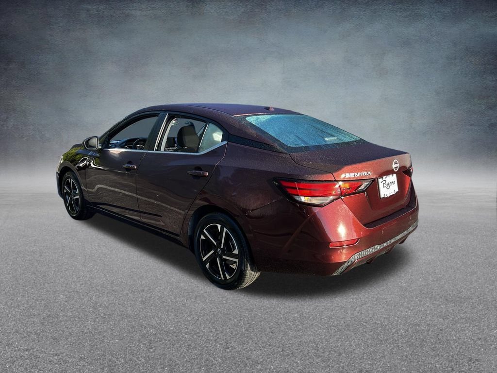 Used 2025 Nissan Sentra SV FWD image 5
