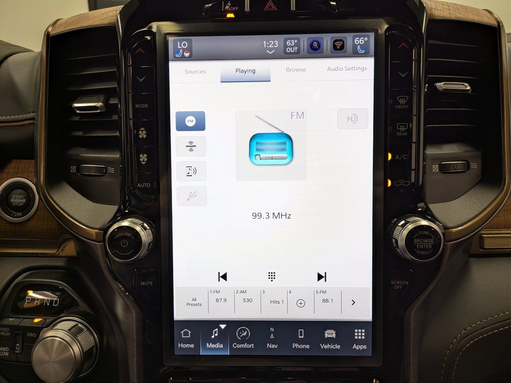 Used 2024 RAM 2500 Limited w/ Safety Group image 13