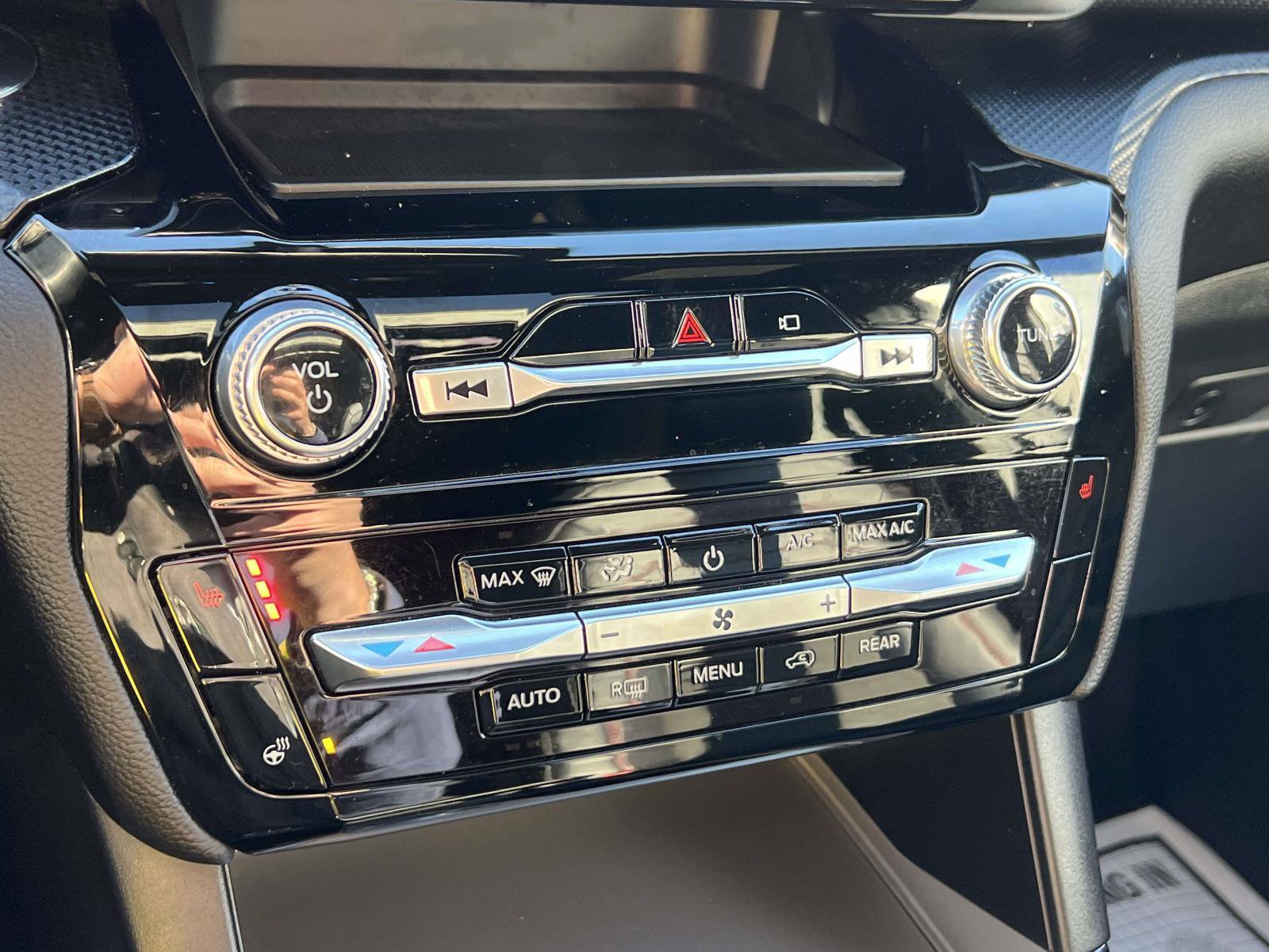 Certified 2022 Ford Explorer ST-Line w/ Class IV Trailer Tow Package image 31