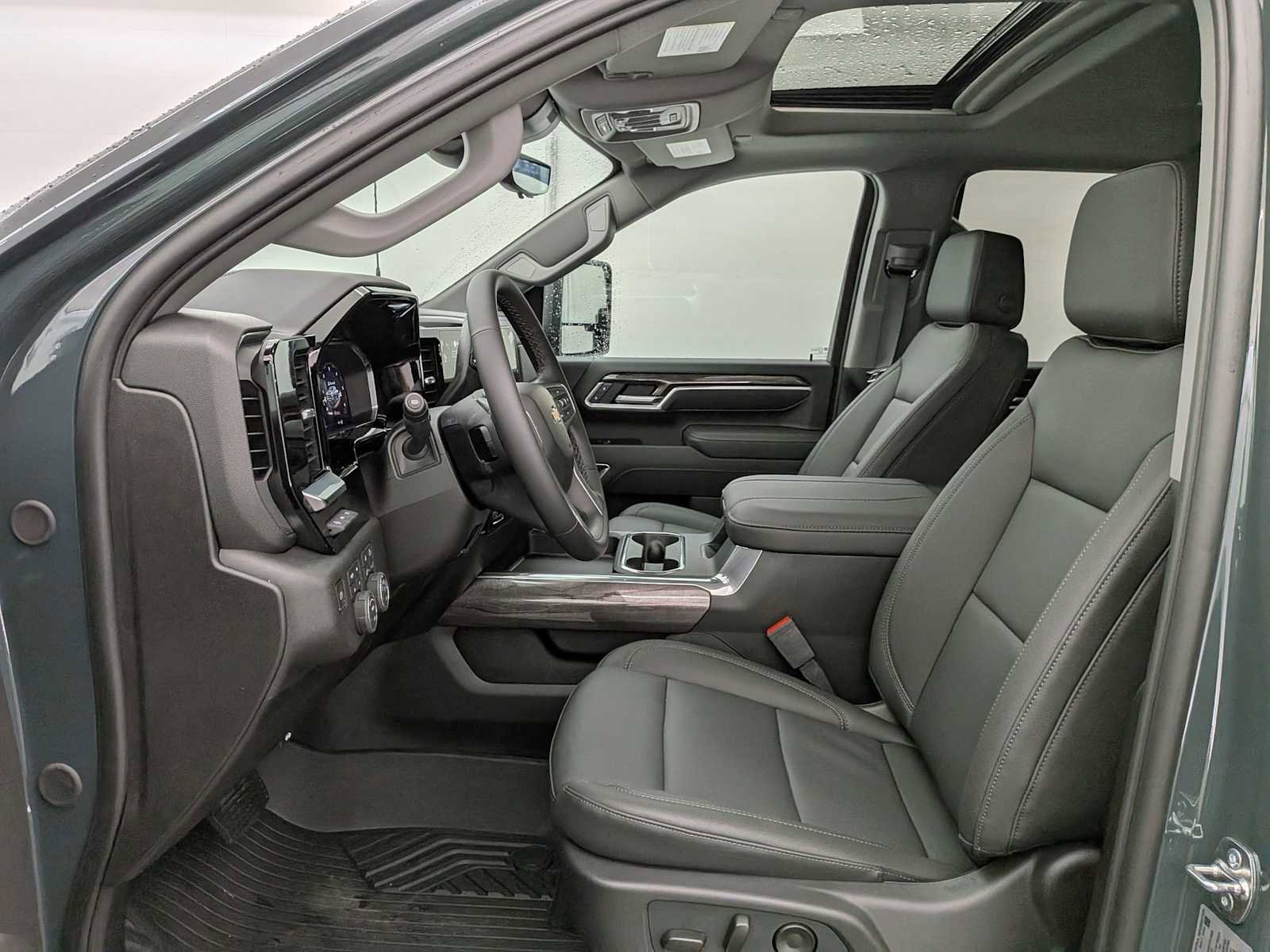 New 2026 Chevrolet Silverado 2500 LTZ w/ LTZ Convenience Package image 20