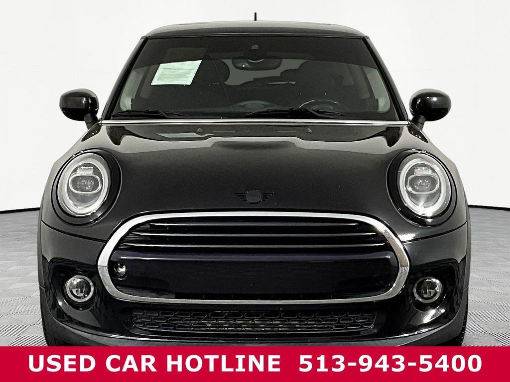 Used 2021 MINI Cooper 2-Door Hardtop w/ Premium Package FWD image 2