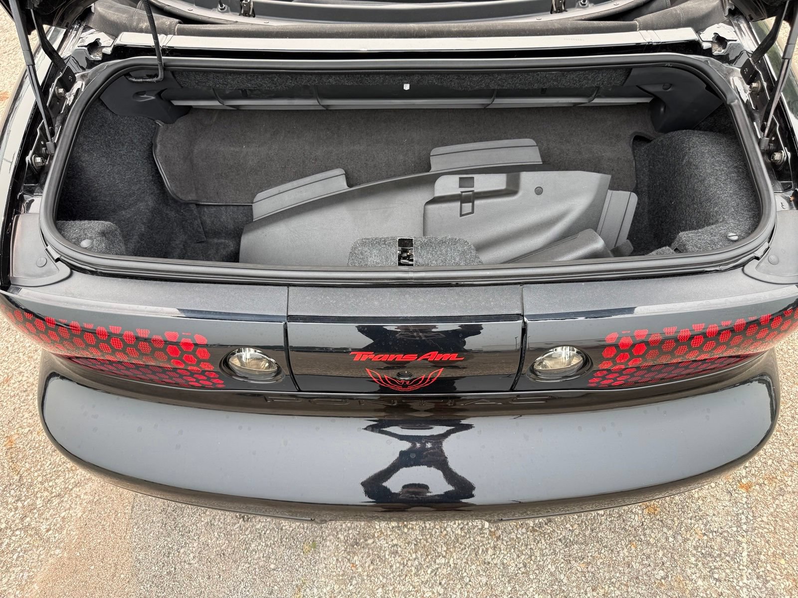 Used 2002 Pontiac Firebird Trans Am RWD image 32