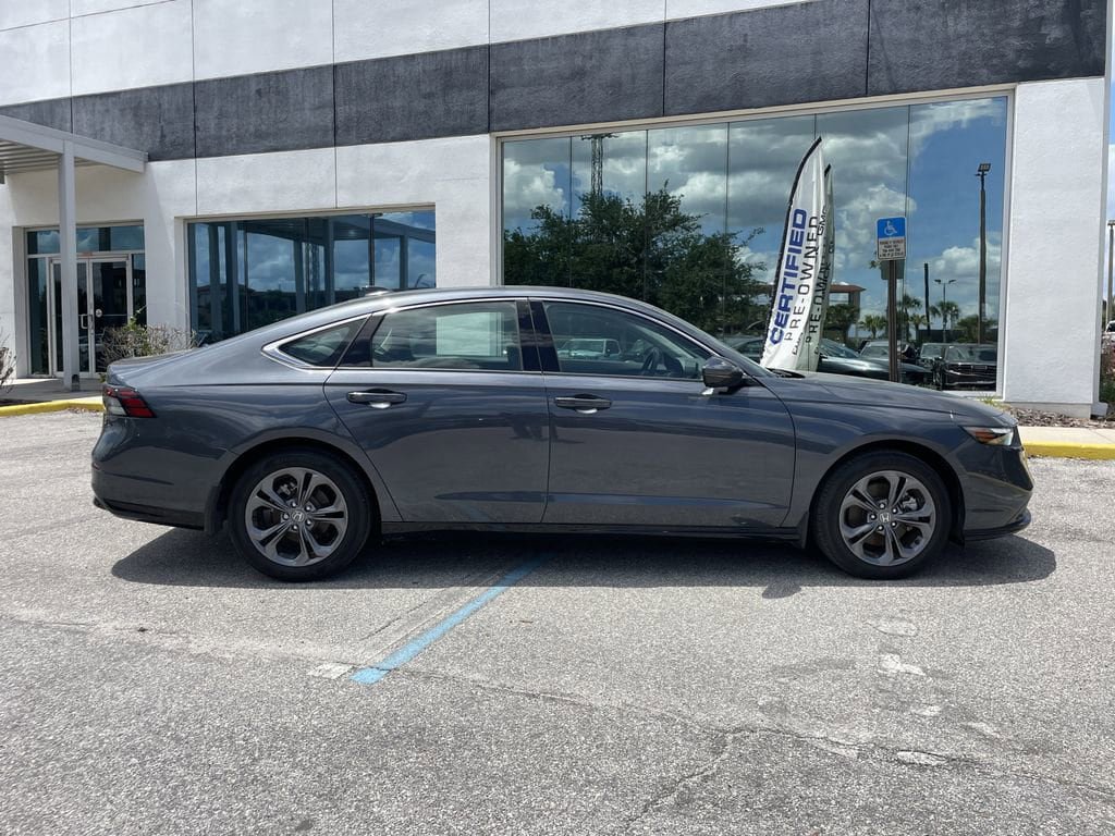Used 2024 Honda Accord EX-L image 3