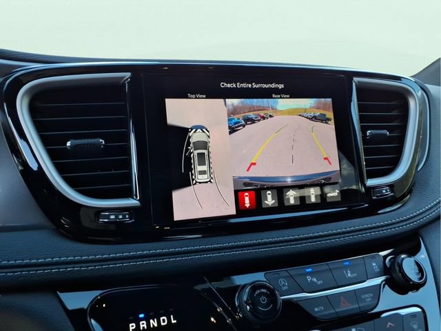 New 2026 Chrysler Pacifica Select FWD image 25
