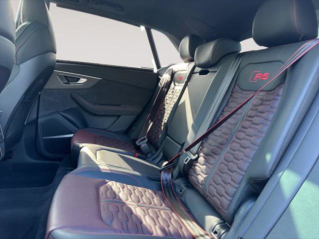 Certified 2025 Audi RS Q8 performance AWD/4WD image 13