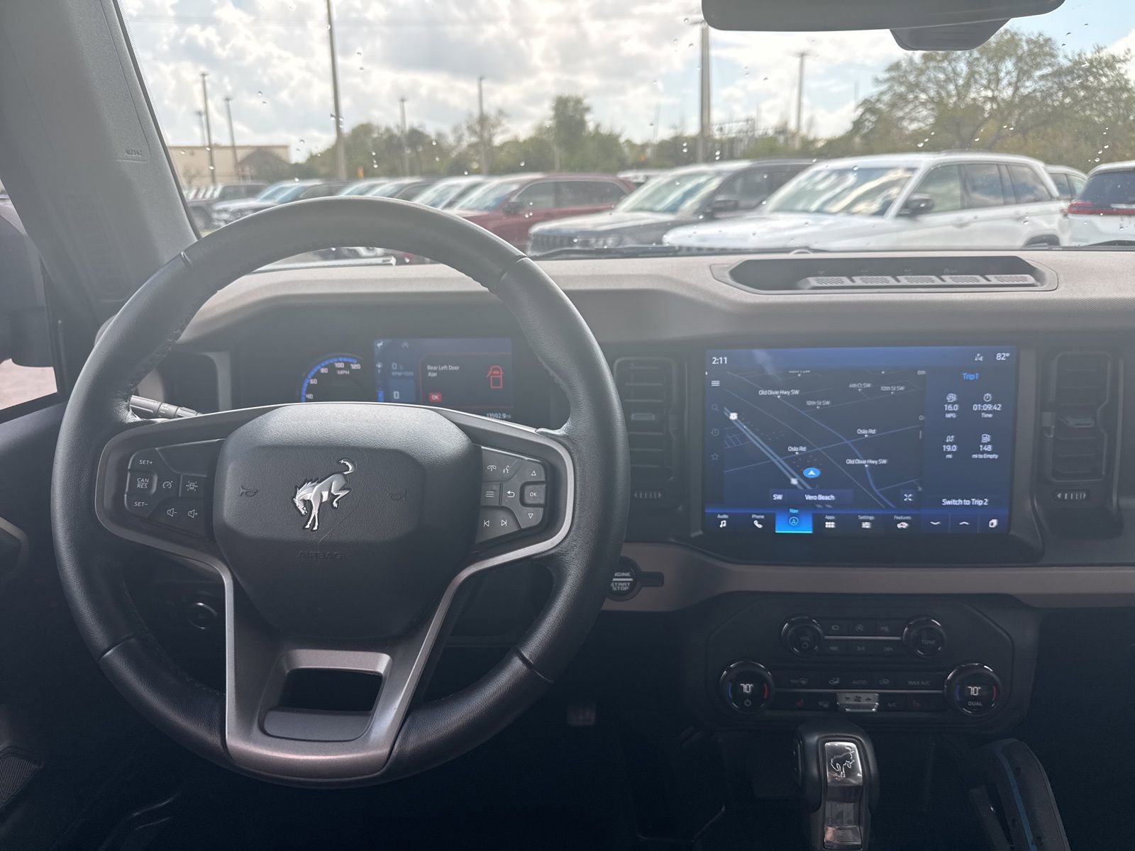 Used 2023 Ford Bronco Wildtrak image 24